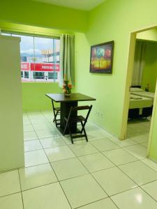 Televisyen dan/atau pusat hiburan di Hotel Letiva Arco
