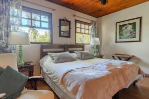 Una cama o camas en una habitación de Jd Embaixador, 3Q, 5min Paque Capivari