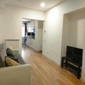Μια τηλεόραση ή/και κέντρο ψυχαγωγίας στο Fontana grande apartament Viterbo +22 φωτογραφίες