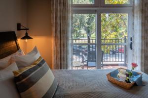 Ένα ή περισσότερα κρεβάτια σε δωμάτιο στο Paso Park Suite 203