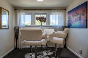 Gallery image of The Penthouse in Paso Robles