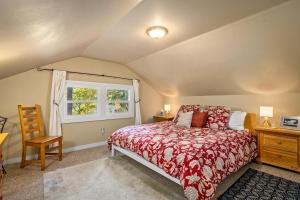 Postel nebo postele na pokoji v ubytování Dunning Ranch Guest Suite One