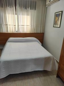 Postel nebo postele na pokoji v ubytování Hostal Jose Luis