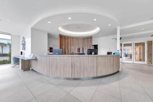 Fuajee või vastuvõtt majutusasutuses One Seagrove Place 702 Gulf-front unit sleeps 6 +35 fotot