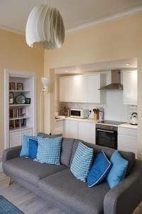 Kuchyň nebo kuchyňský kout v ubytování Swan Cove Apartment Gourock