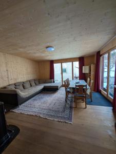 Postel nebo postele na pokoji v ubytování Haus in den Bergen