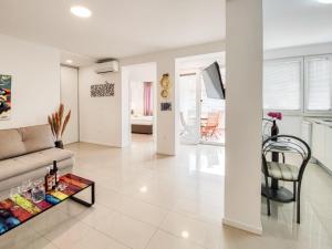 TV a/nebo společenská místnost v ubytování House Skrabic