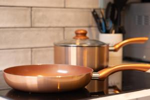 Fotografie z fotogalerie ubytování Cozy 1BR Flat, Train Station, Free Parking, WiFi, Smart TV v destinaci Spon End