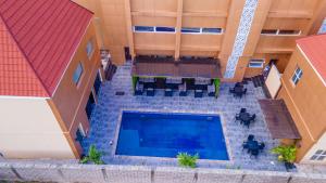 Bassein majutusasutuses Satus Hotel Yola või selle lähedal
