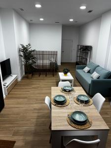 Et tv og/eller underholdning på Apartamento playa malvarrosa