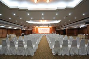 Οι επιχειρηματικές εγκαταστάσεις ή/και οι αίθουσες συνεδριάσεων στο Chiang Mai Hill Hotel +53 φωτογραφίες