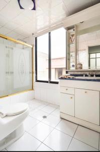 Koupelna v ubytování Luxury Home