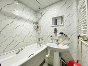 Un baño de New hostel in Melikishvili