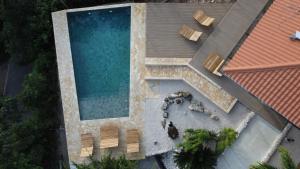 Πισίνα στο ή κοντά στο Casa Luna - Private Suites with Ocean View, Pool, AC, WiFi +95 φωτογραφίες