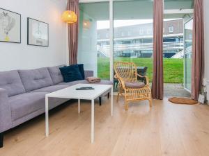 Et opholdsområde på 6 person holiday home in Ringkøbing
