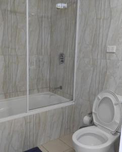 Ένα μπάνιο στο Entire home in Liverpool