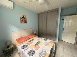Vuode tai vuoteita majoituspaikassa Villa Sirius vue sur mer