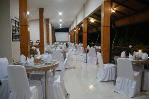 Restaurace v ubytování Hotel In Situ Garut Syariah