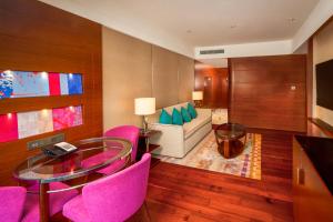 Istumisnurk majutusasutuses Crowne Plaza Macau by IHG
