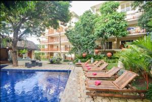 Kolam renang di atau dekat dengan Amor Family Suite near the Pool