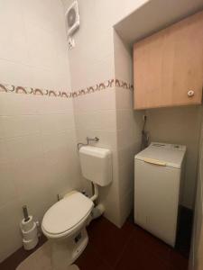 Bilik mandi di Home in the heart of Bükk City! +13 gambar