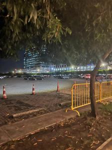 马尼拉Shore 2 condo Pool view Beach vibes near SM MOA的相册照片