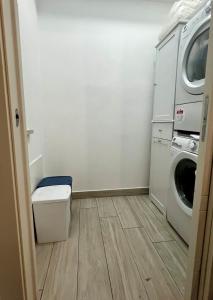Galeriebild der Unterkunft Elegant & Spacious 2BR 2BA Unit with Private Patio in Rom