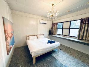Voodi või voodid majutusasutuse Lonely beach complex titanic hotel in beach shopping street markets ในศูนการค้าติดทะเล toas