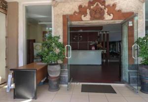 Vstupní hala nebo recepce v ubytování Puri Dibia Hotel by Secoms
