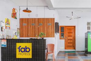 Certifikát, hodnocení, plakát nebo jiný dokument vystavený v ubytování Fabhotel Hathvik Park - Near to Nandanam Metro Station