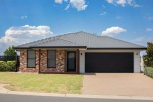 Το κτήριο όπου στεγάζεται  η παραθεριστική κατοικία