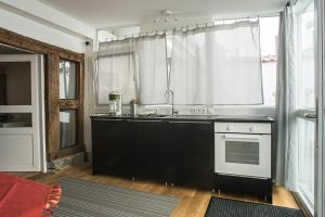 Η κουζίνα ή μικρή κουζίνα στο Guest House und Appartments
