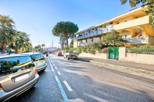 Khu vực xung quanh gần căn hộ