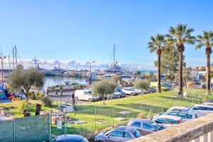 Phong cảnh thiên nhiên gần căn hộ