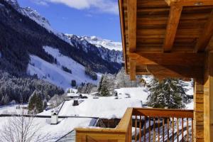 Fotografia z galérie ubytovania Chalet in Saalbach with Panoramic Sauna v destinácii Saalbach Hinterglemm