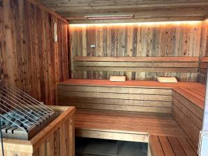 Fotografia z galérie ubytovania Chalet in Saalbach with Panoramic Sauna v destinácii Saalbach Hinterglemm