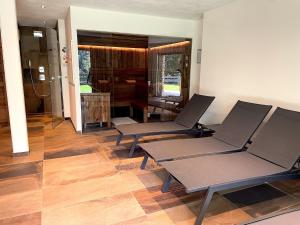 Fotografia z galérie ubytovania Chalet in Saalbach with Panoramic Sauna v destinácii Saalbach Hinterglemm