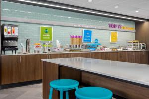 Tru By Hilton Bracebridge, On的酒水