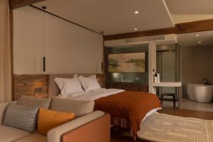 One Zen Lodge Snowy Haven客房内的一张或多张床位