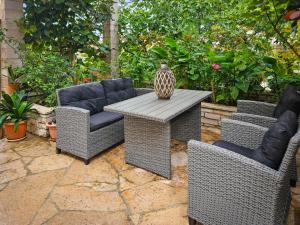 Posezení v ubytování Apartment Ana-1 by Interhome