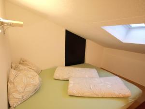 Posteľ alebo postele v izbe v ubytovaní Apartment Krismer by Interhome