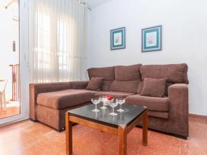 Posedenie v ubytovaní Apartment Edificio Garcomar I by Interhome
