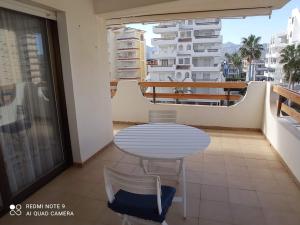 Balkón nebo terasa v ubytování Xeracsol III Solo Familias Serviplaya!!!