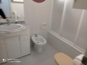 Koupelna v ubytování Xeracsol III Solo Familias Serviplaya!!!
