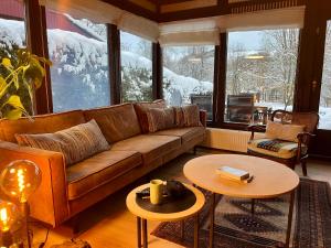 Afbeelding uit fotogalerij van Charmantes Haus am Hennesee in Meschede