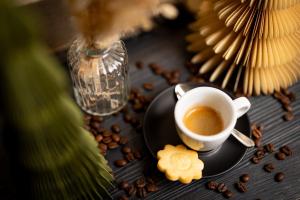 Boutique Hotel Sunrose 7 - Gourmet & SPA的咖啡和沏茶工具