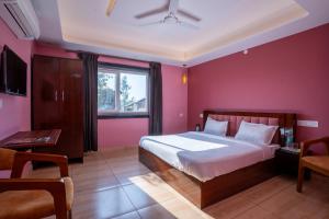 Gallery image of The Corbett King in Belparāo