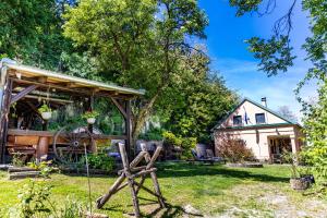 Zahrada ubytování House Mikin Dol