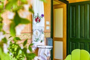 Zahrada ubytování House Mikin Dol