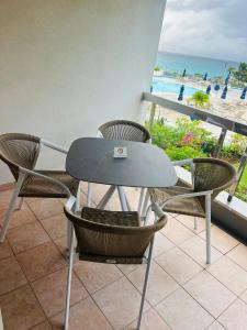 Imagen de la galería de Royal Islander La Terrasse Pelican Cove SXM, en Lowlands